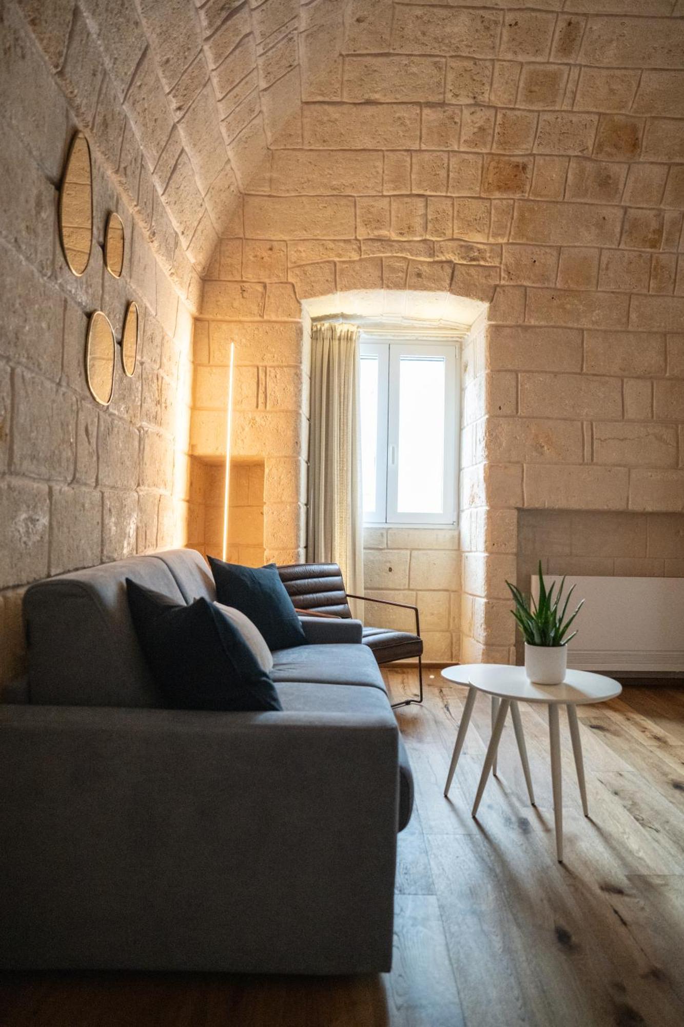 Innesto Rooms - Monopoli Εξωτερικό φωτογραφία